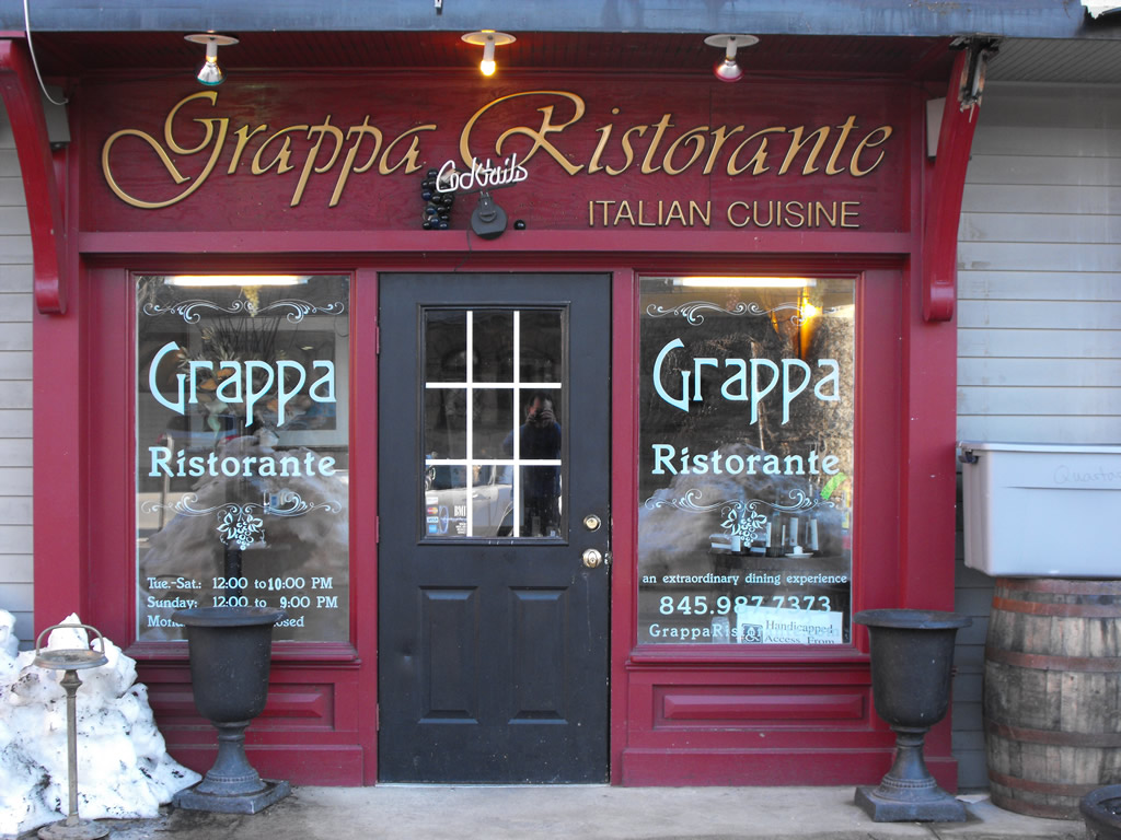 2010_0309GrappaRestaurant20208